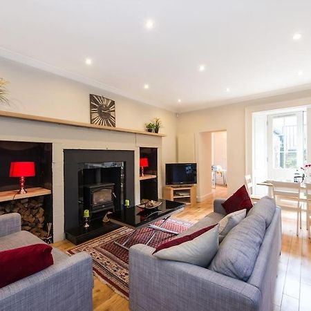 Self Catering , City Centre Apartment With Parking EDI Kültér fotó